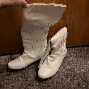 White Calf height white flat boots